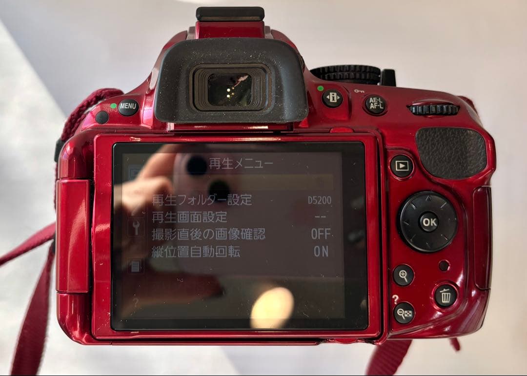 Nikon D5200 ダブルレンズキット レッド