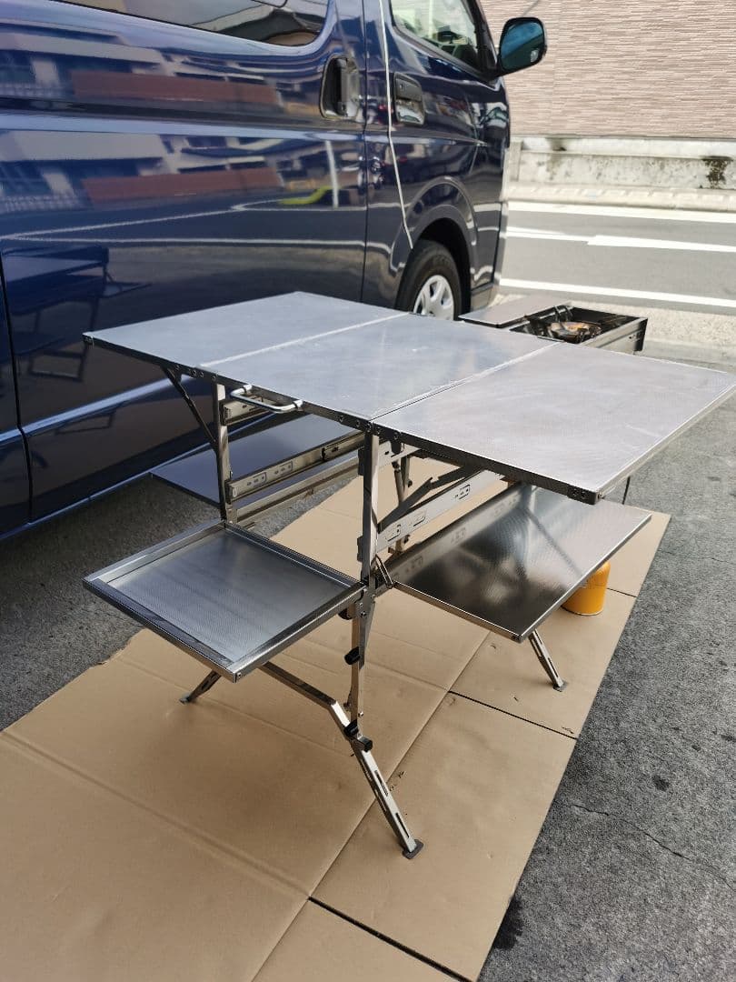 キャンプ　アウトドアー ステンレス製折畳テーブル