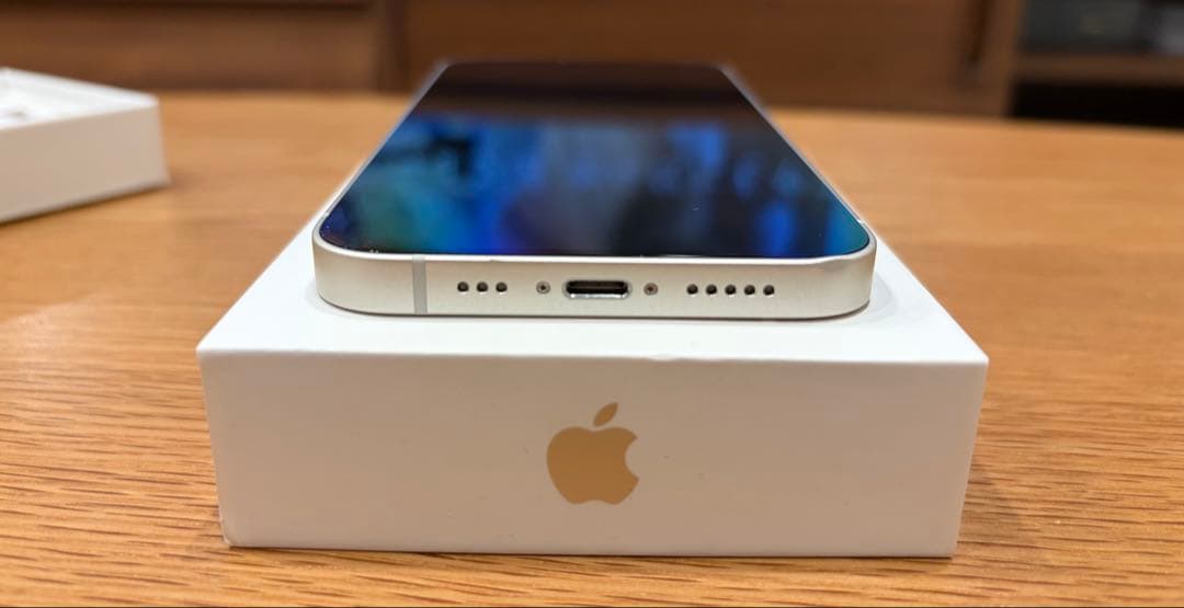 Apple iPhone13 256GB Starlight スマートフォン本体