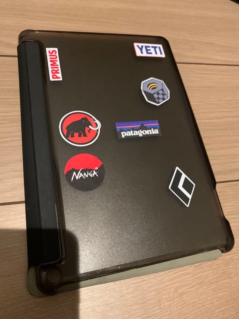 ブラック折りたたみタブレットケース　たろうさん専用