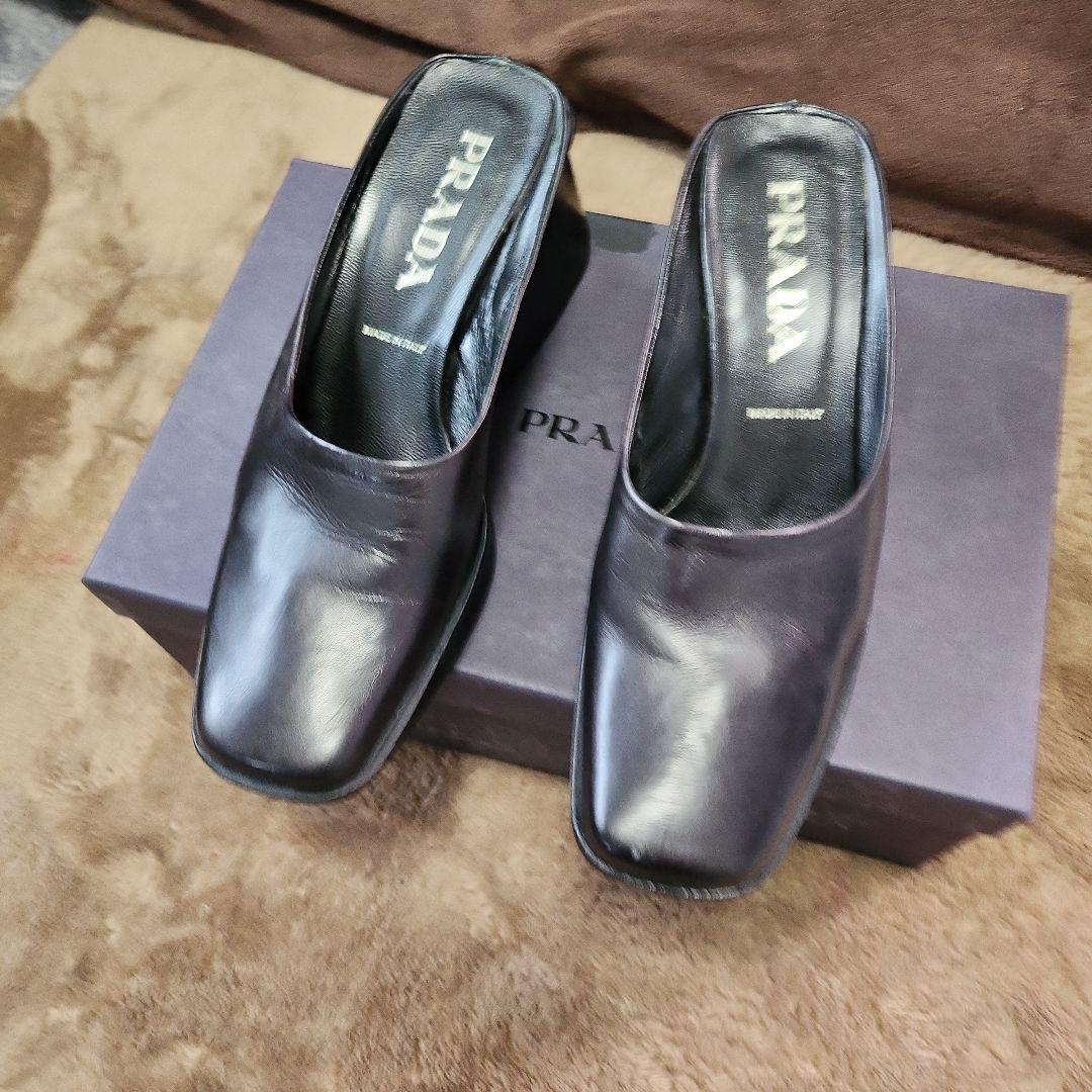 PRADA 黒 レザー ミュールサンダル　23.5cm前後位　正規品