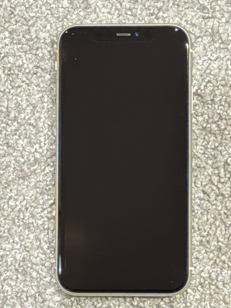 極美品 Apple iPhone 11 128GB ホワイト 本体