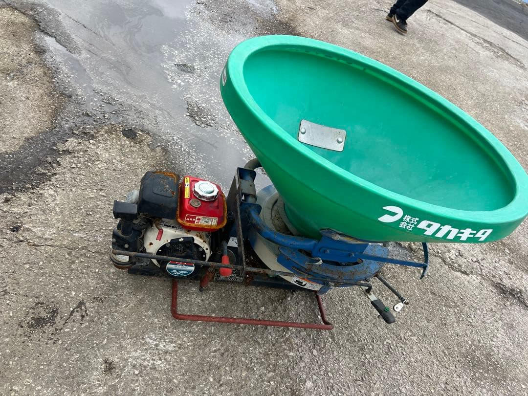 タカキタ　中古　フルーツキャスター【肥料散布】