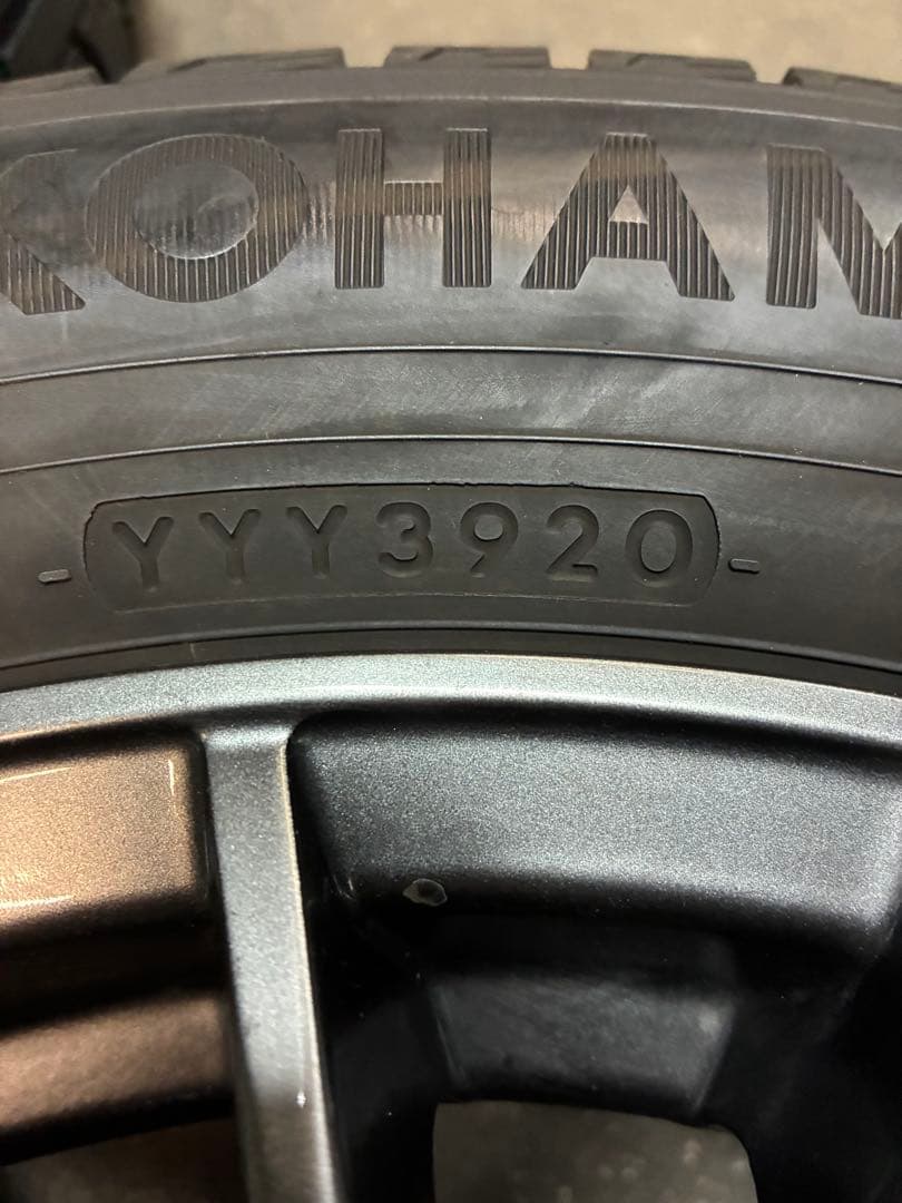 にゃんぱぃあ 様。185/65R15スタッドレスセット❗️