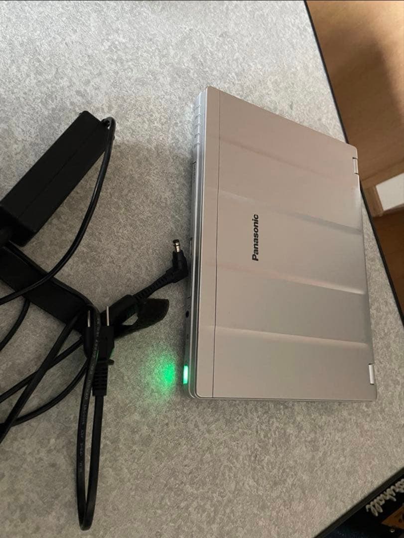Windowsノート本体 Panasonic cf-sz6 Core i5 8GB RAM 256SSD