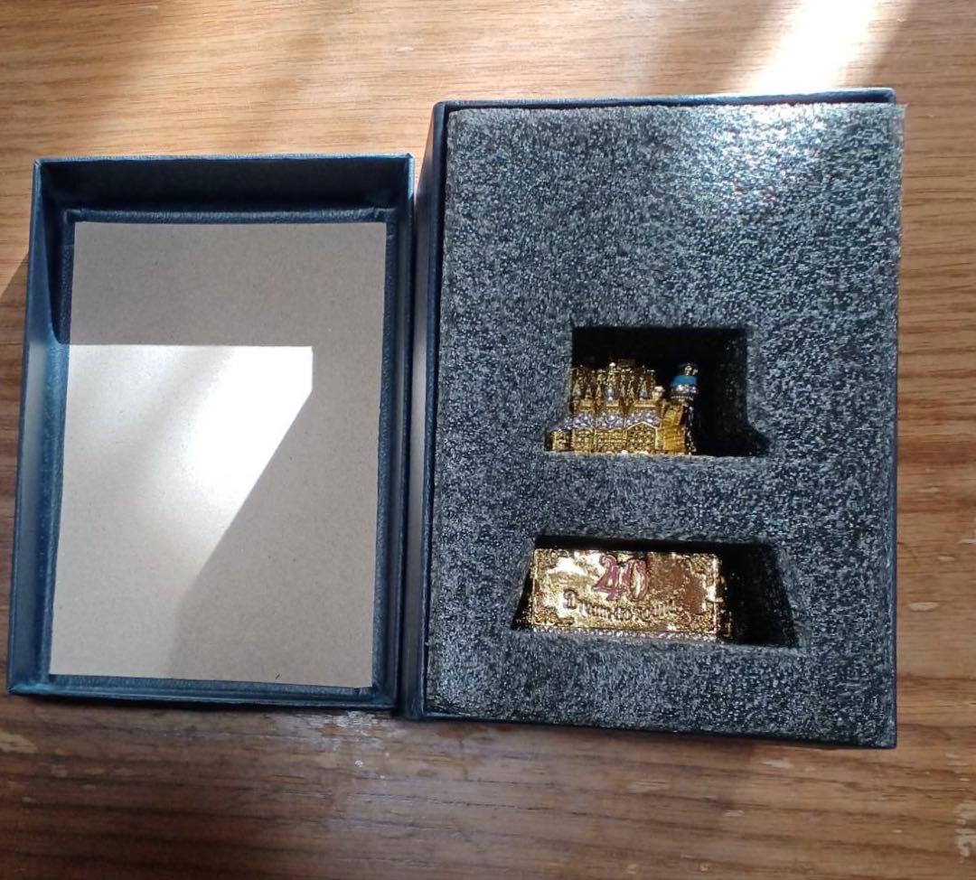 【TDR限定】Arribas Brothers 40周年シンデレラ城　小物入れ