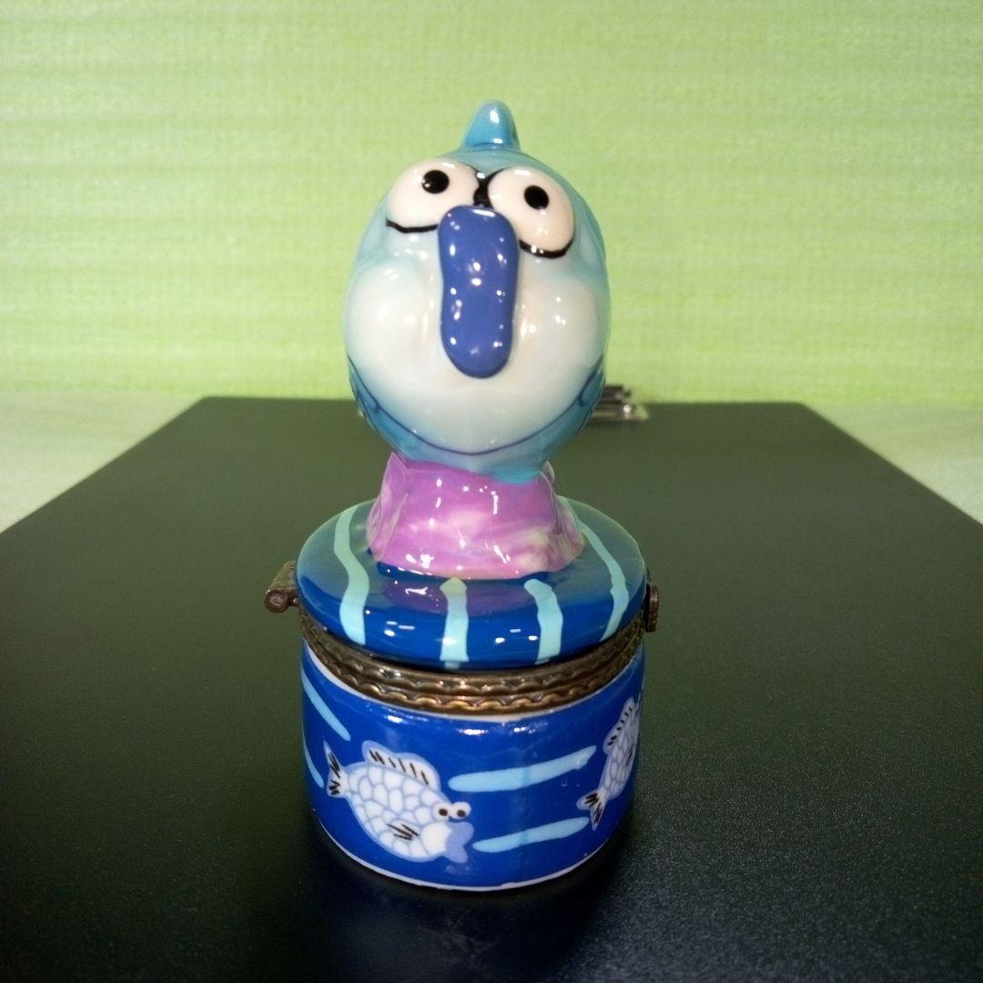 陶器製と思われる魚型の小物入れ　flyingtiger　フィギュア　置物　レア