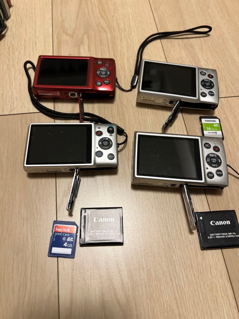 Canon キャノン　IXY 4点セット　デジタルカメラ