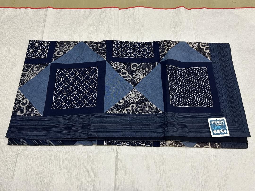 未使用　米沢青園工房　本手刺子　こたつ掛　市松模様　195×195　綿100％