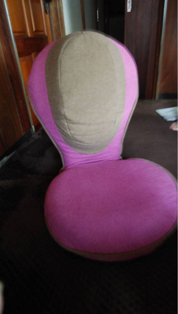 背筋がグーン美姿勢座椅子リッチ