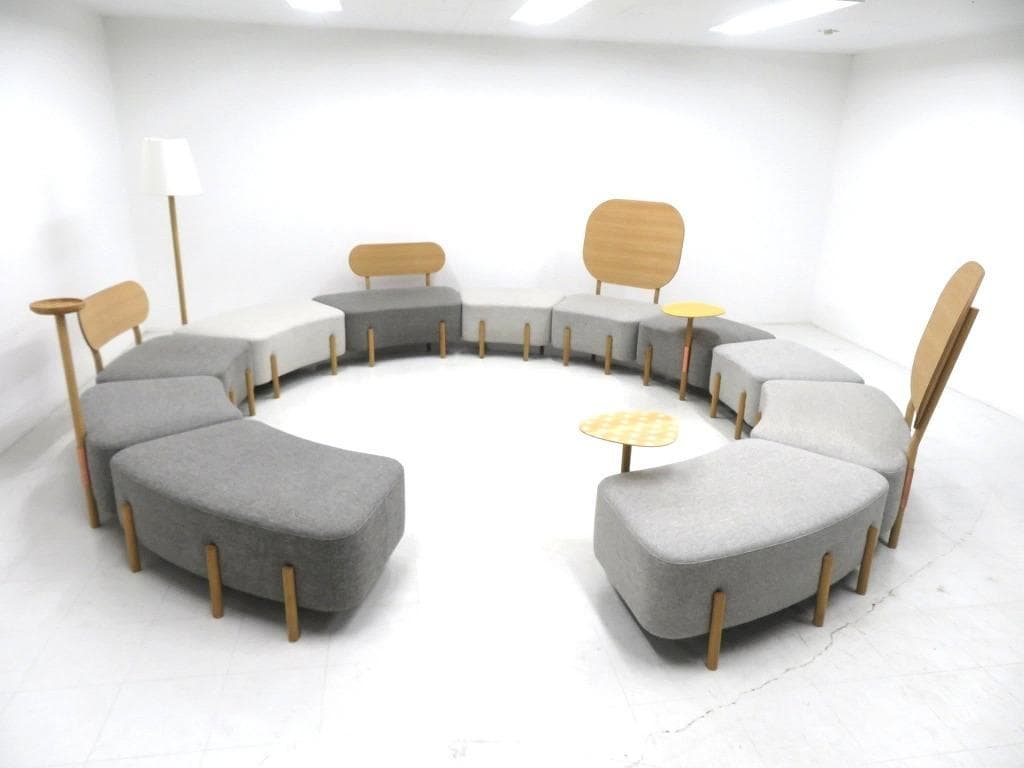 展示品　カリモク　ドラドラ　北欧　オーク材　ソファ オットマン　ラウンジチェア