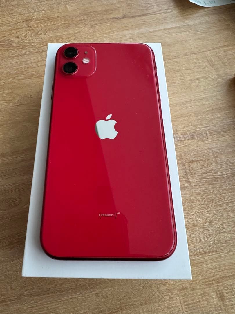 Apple iPhone 11 (PRODUCT RED) 本体 【箱付き】
