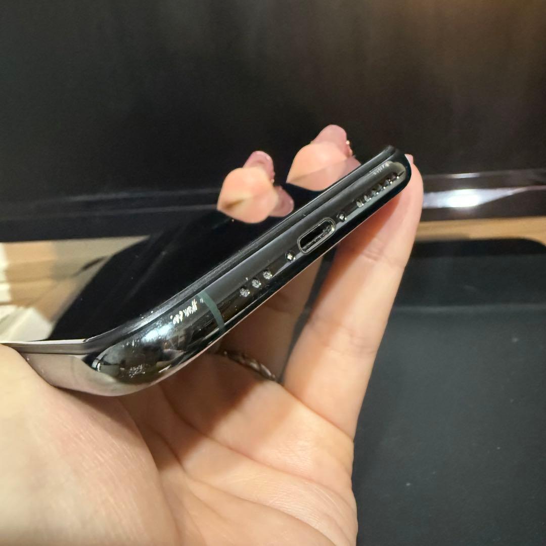 iPhone 11 Pro 256GB グリーン 画面＆バッテリー新品交換済