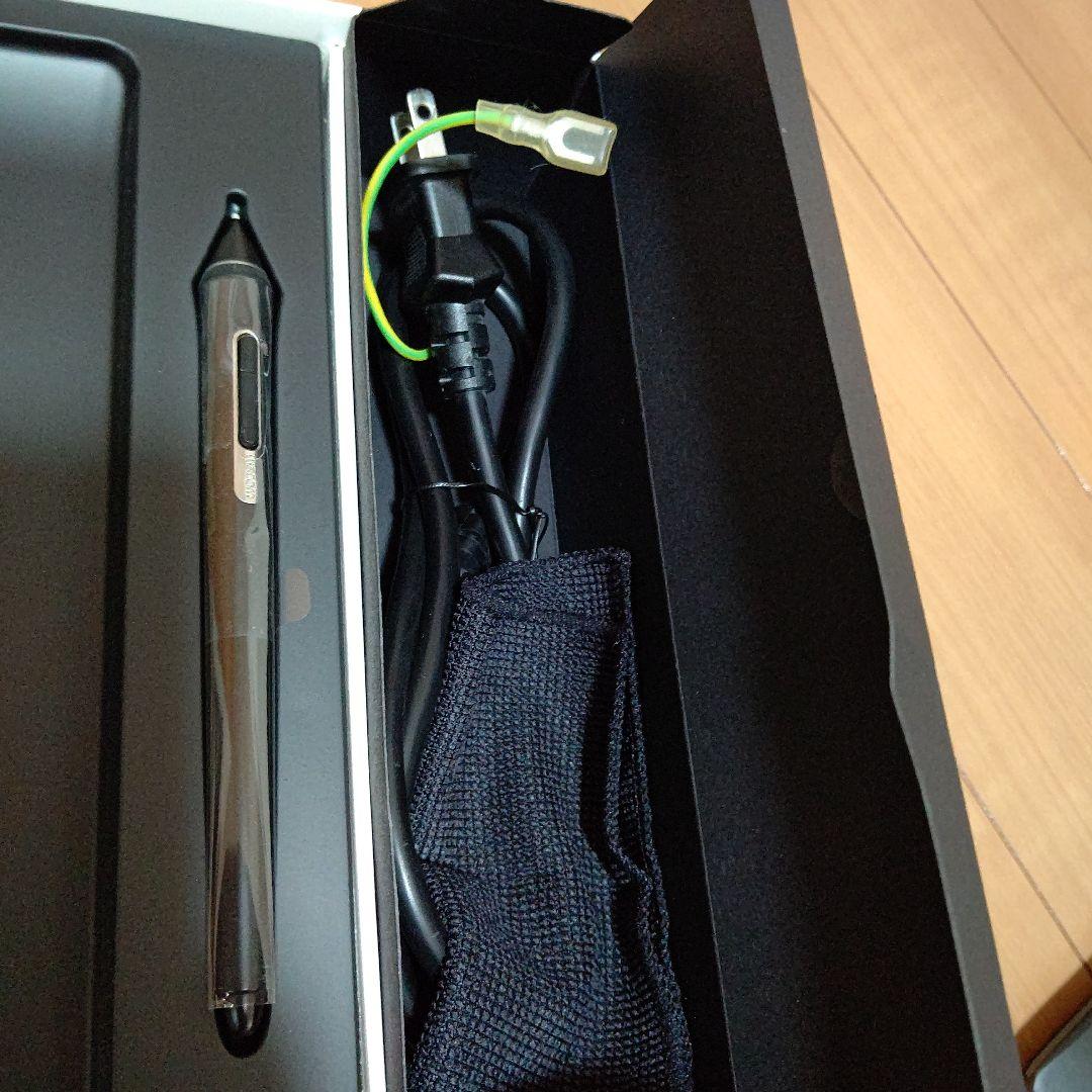 液タブ・ペンタブ Wacom MobileStudio Pro DTH-W1320L/K0