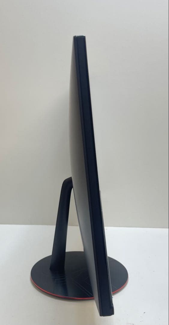 #194 ASUS ZN242IFD 一体型 i5 12GB GTX 1050