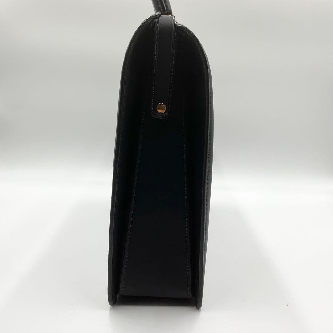 新品未使用　ロイヤルクラシック　ダレスバッグ　ブリーフケース　レザー　ブラック