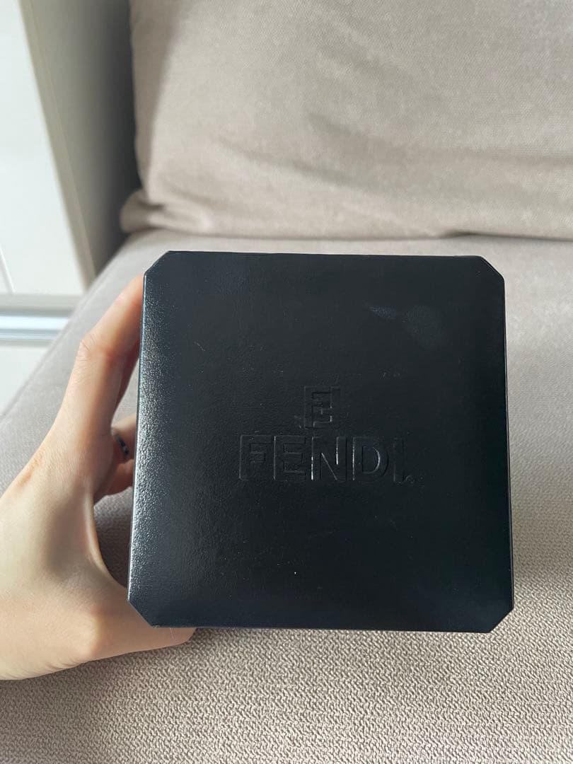 FENDI シルバー 美品
