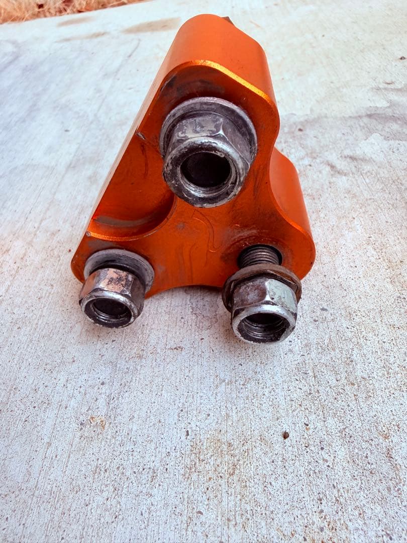 T-DEMAND ロールセンターアダプター イージープロ 30プリウス