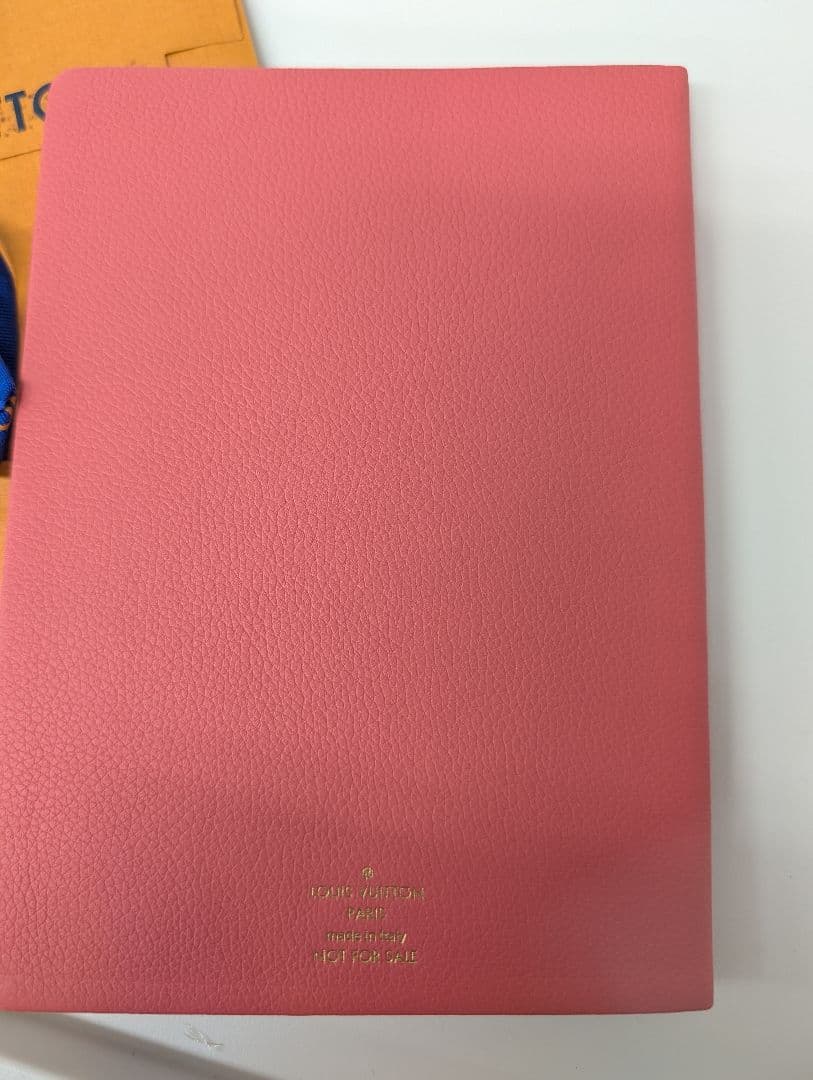 【新品未使用】LOUIS VUITTONヴィヴィエンヌレザーノートR98587