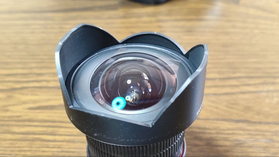 一眼レフ　Canon EOS 6D レンズ2個　ミニ三脚　バッテリー2個セット