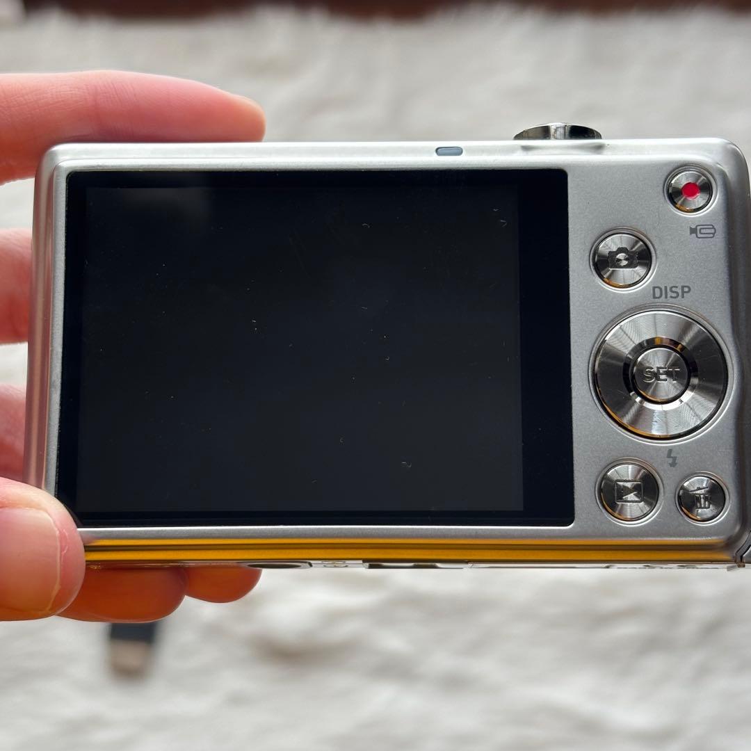 CASIO EXILIM EX-ZS12 コンパクトデジタルカメラ　デジカメ