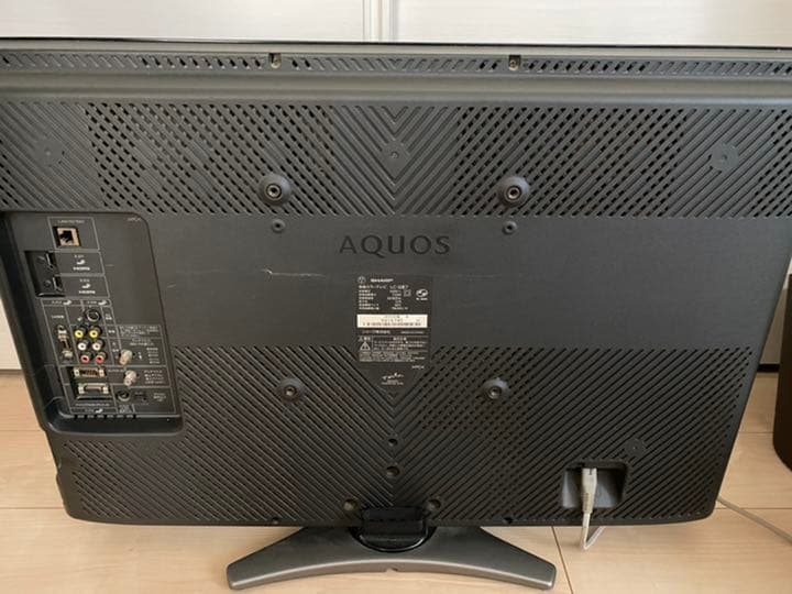 SHARP AQUOS E E7 LC-32E7-B リモコン付き！
