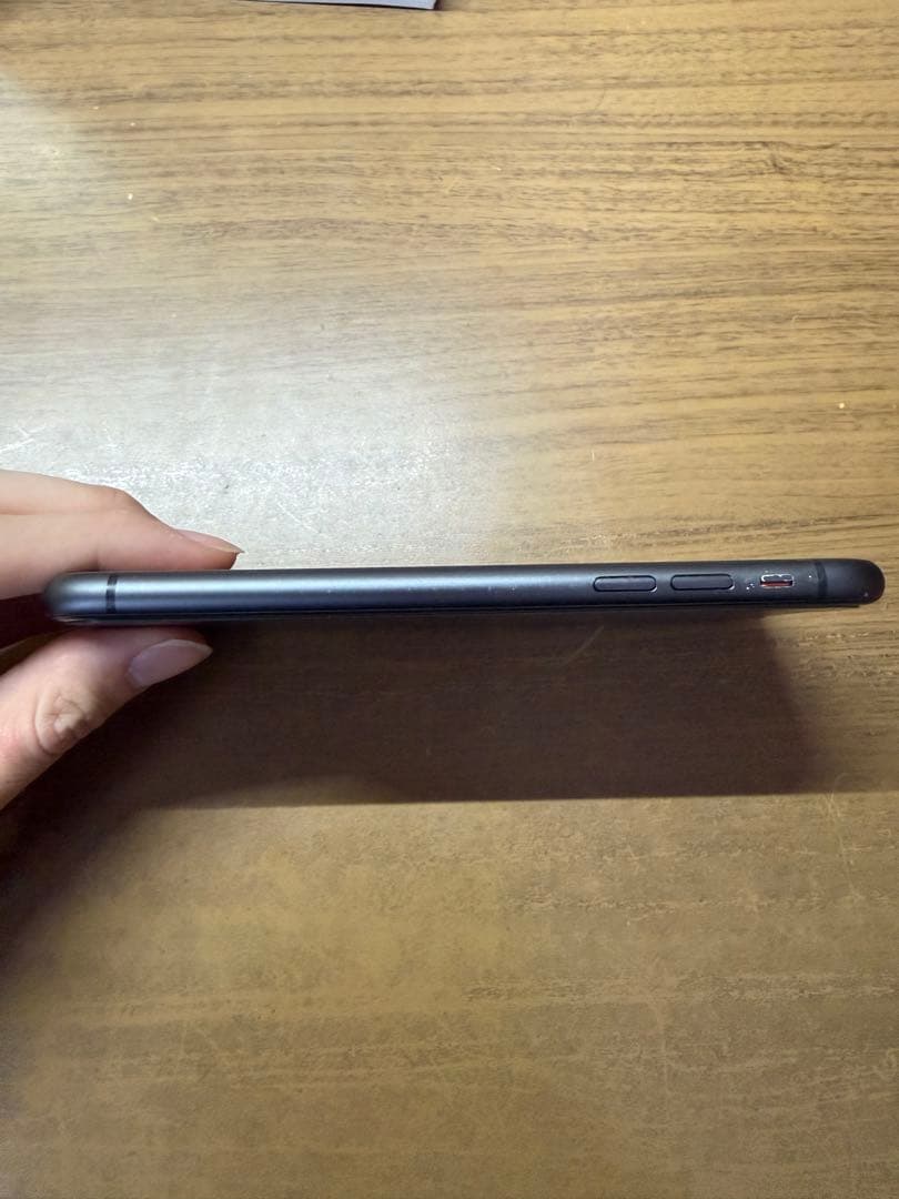 iPhone11 64GB SIMフリー 最大容量69%