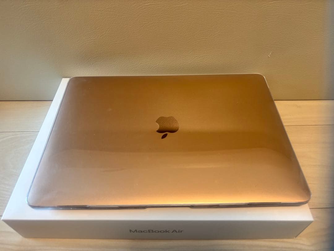 美品Macbook Air 2020 M1 16G 13インチ、ゴールド1TB