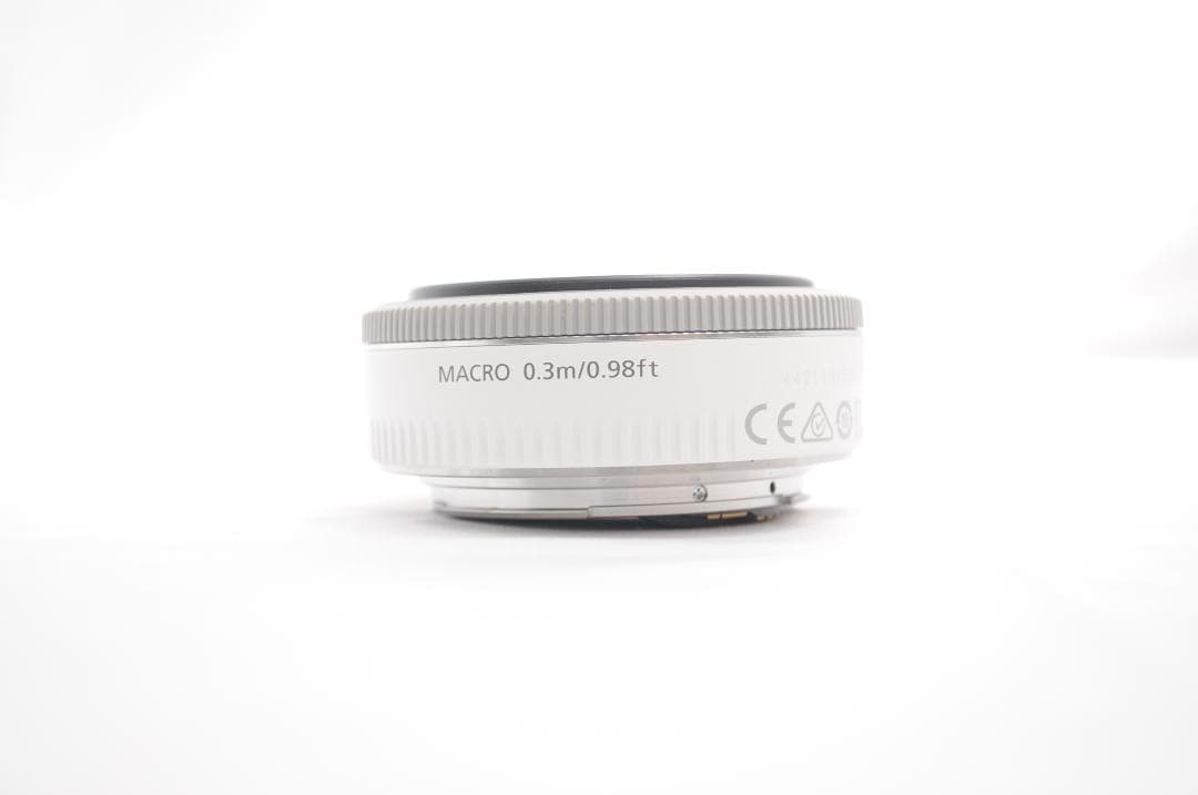 【最大800円引】Canon EF 40mm F2.8 STM　単焦点レンズ