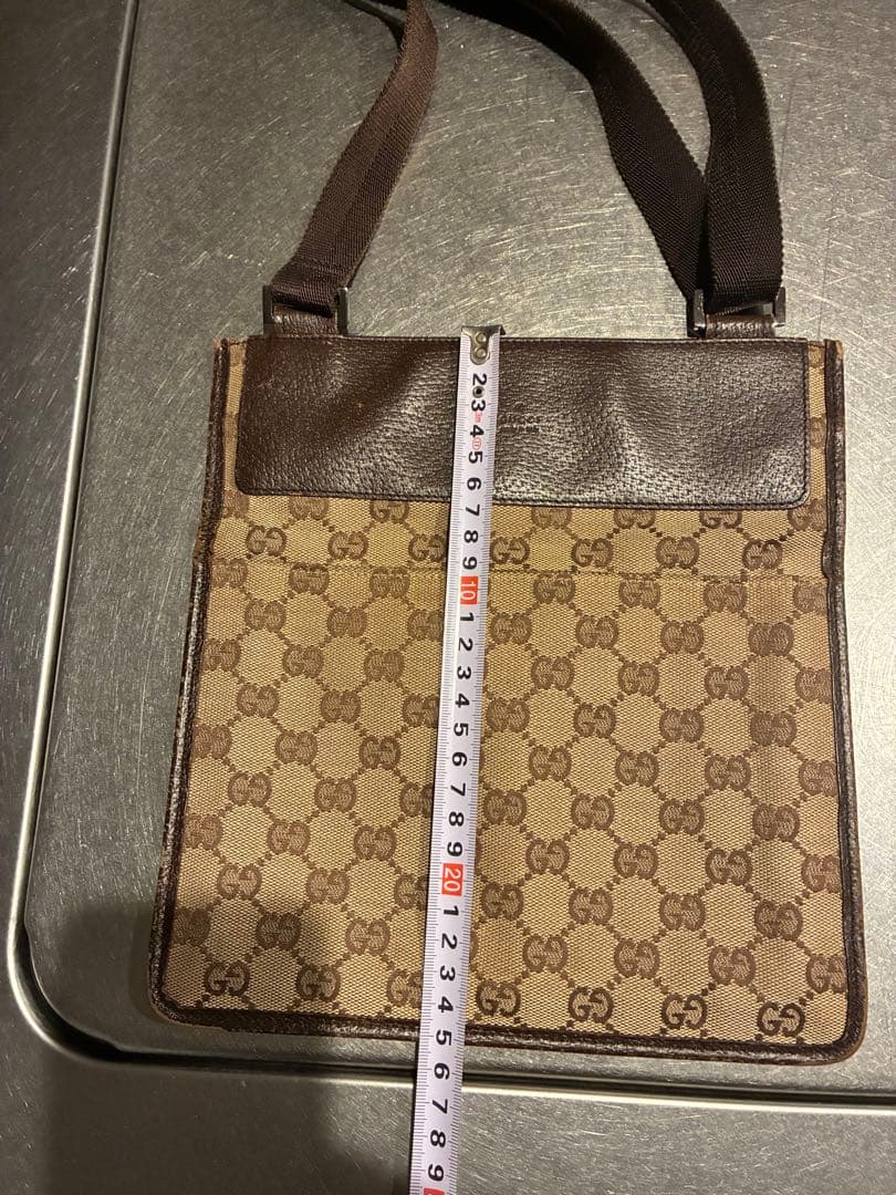 p Gucci GGパターン ショルダーバッグ