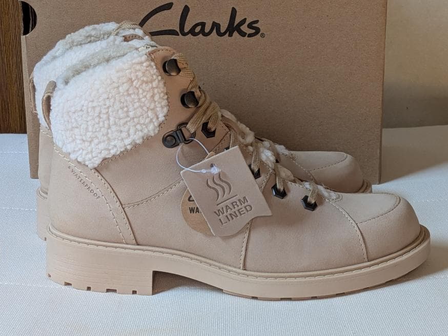 新品Clarksレースアップブーツ Orinoco2Hikeウォータープルーフ