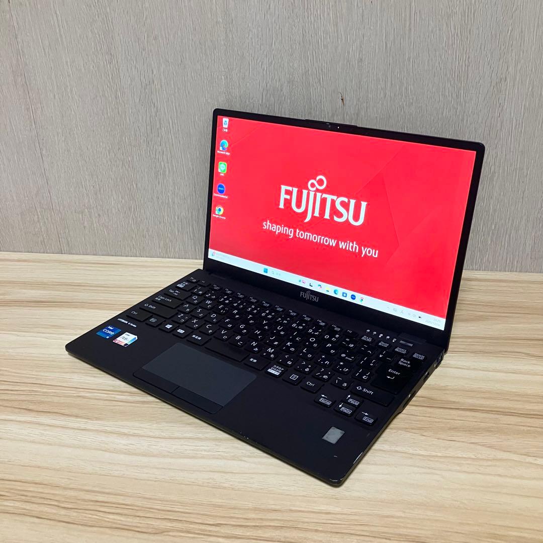 第11世代！LIFEBOOK U9311 2021年製 i5 Windows11