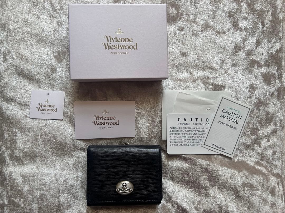 Vivienne Westwood ブラック財布