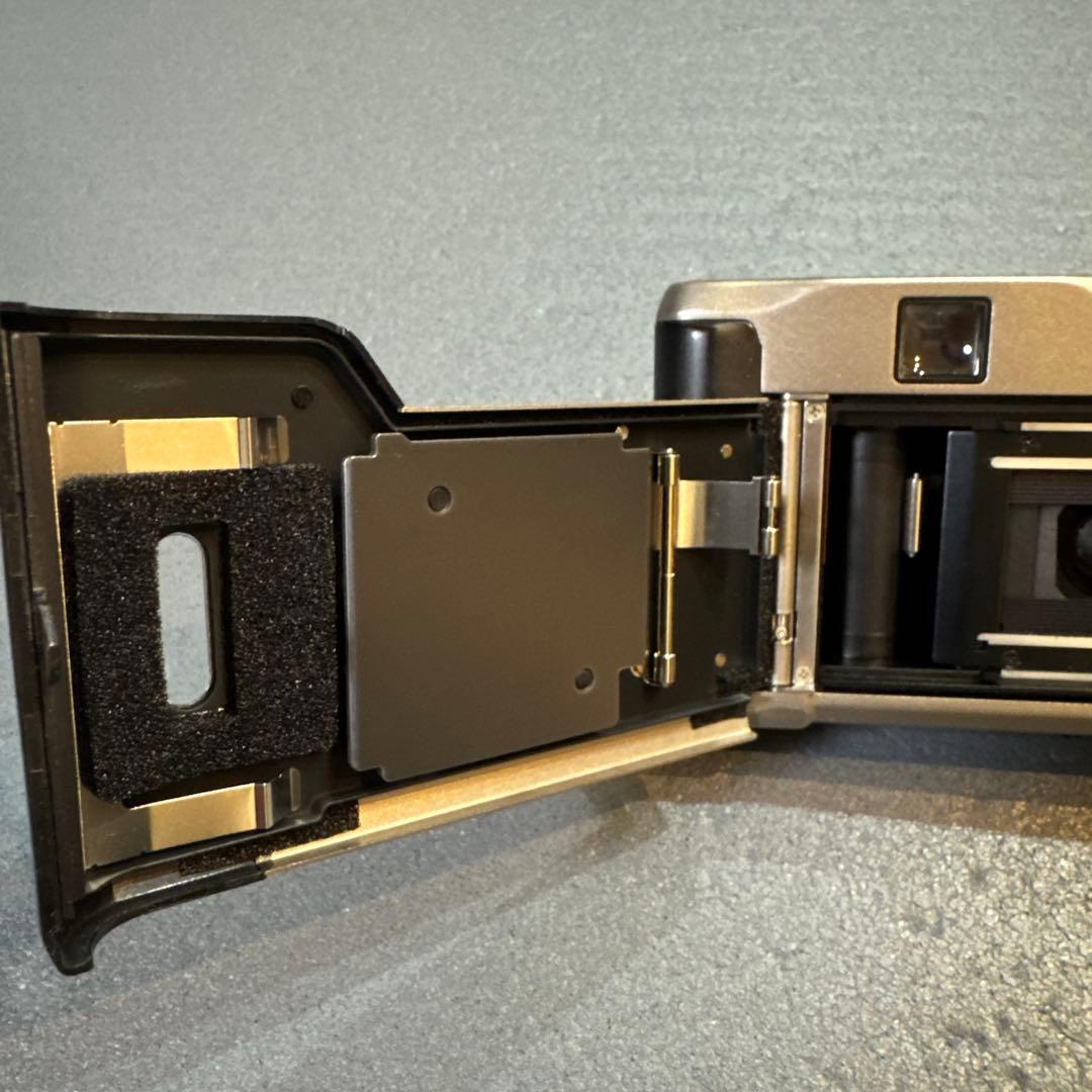 【中古】CONTAX TVS コンパクトフィルムカメラ コンタックス