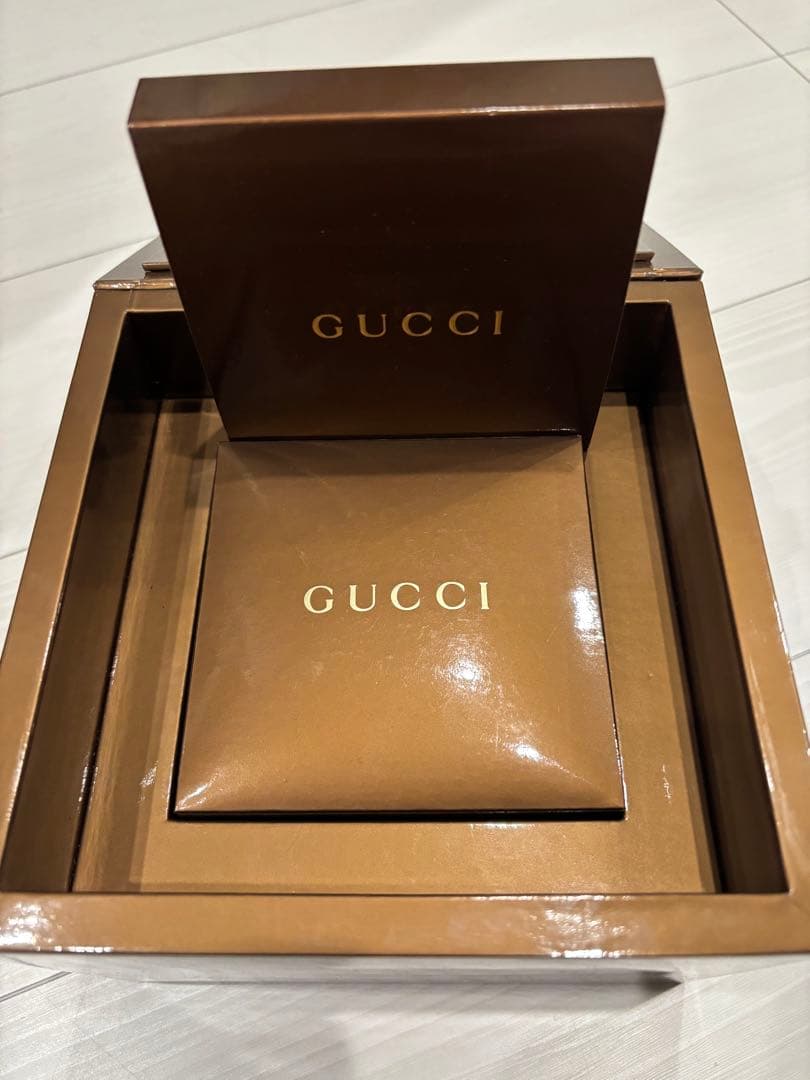 GUCCI 6800L アナログ時計 シルバー/ブラウン