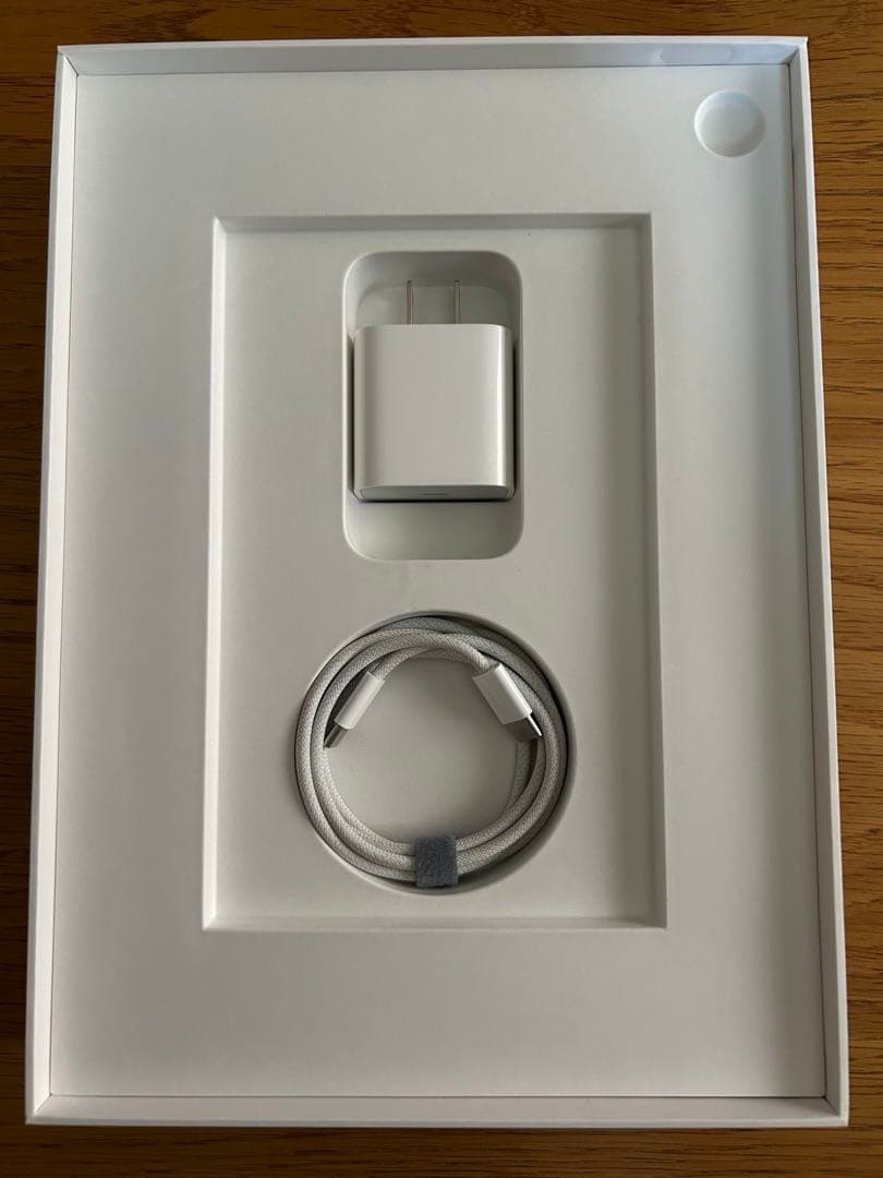 iPad 第10世代 Wi-Fiモデル 64GB シルバー