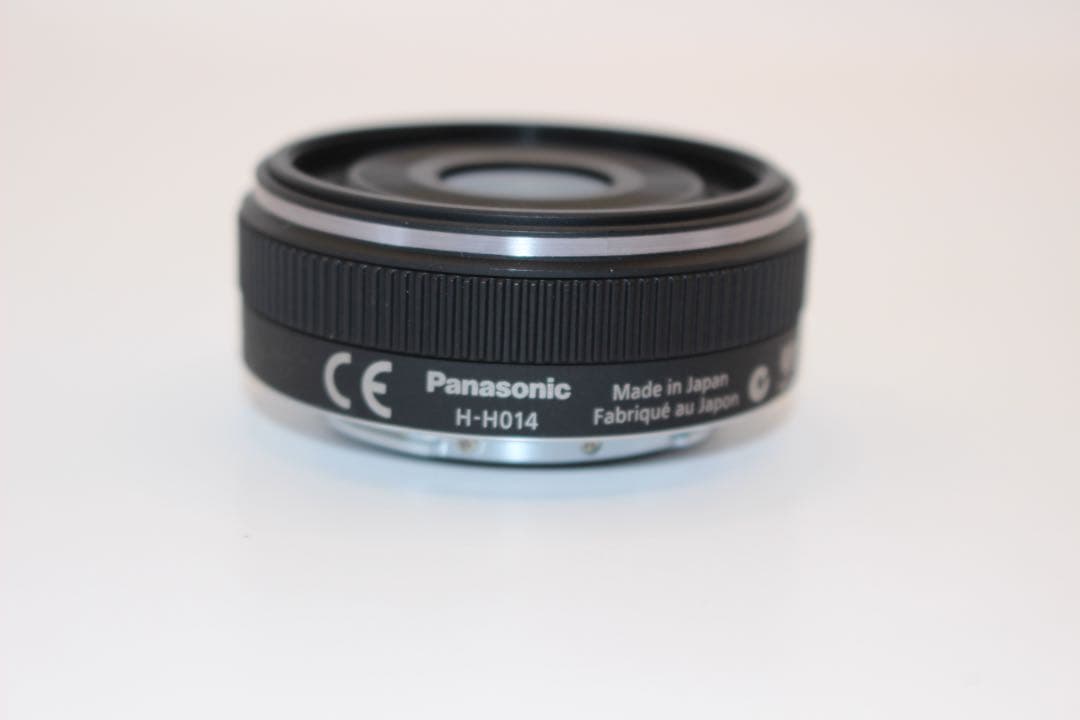 ★大人気カラー★ LUMIX 14mm 単焦点レンズ　H-H014 パンケーキ