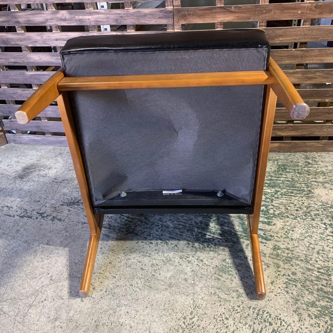 K852 坂西 貴行 カリモク60 Kチェア 1シーター W36170BW