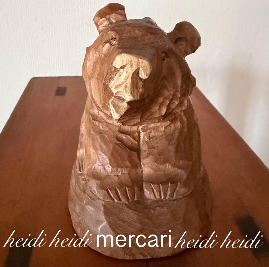 あとぐちさん 木彫りくま