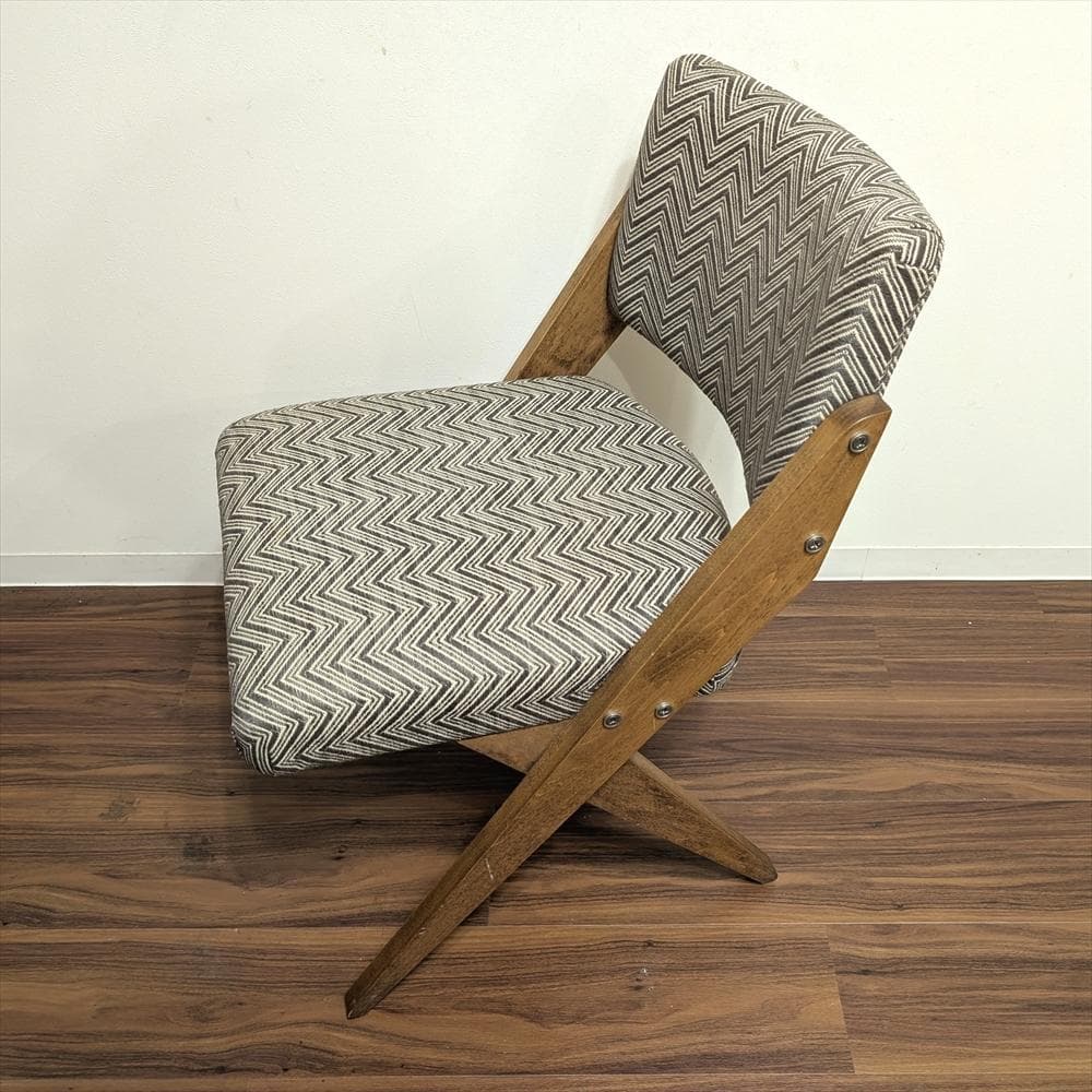 コンプレックス　スパイチェア　ダイニングチェア　椅子　イス　チェア　食卓　E