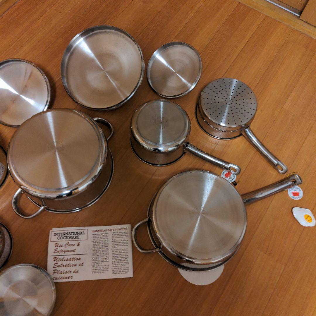 新品未使用　アメリカ　インターナショナル社　鍋、フライパンセット