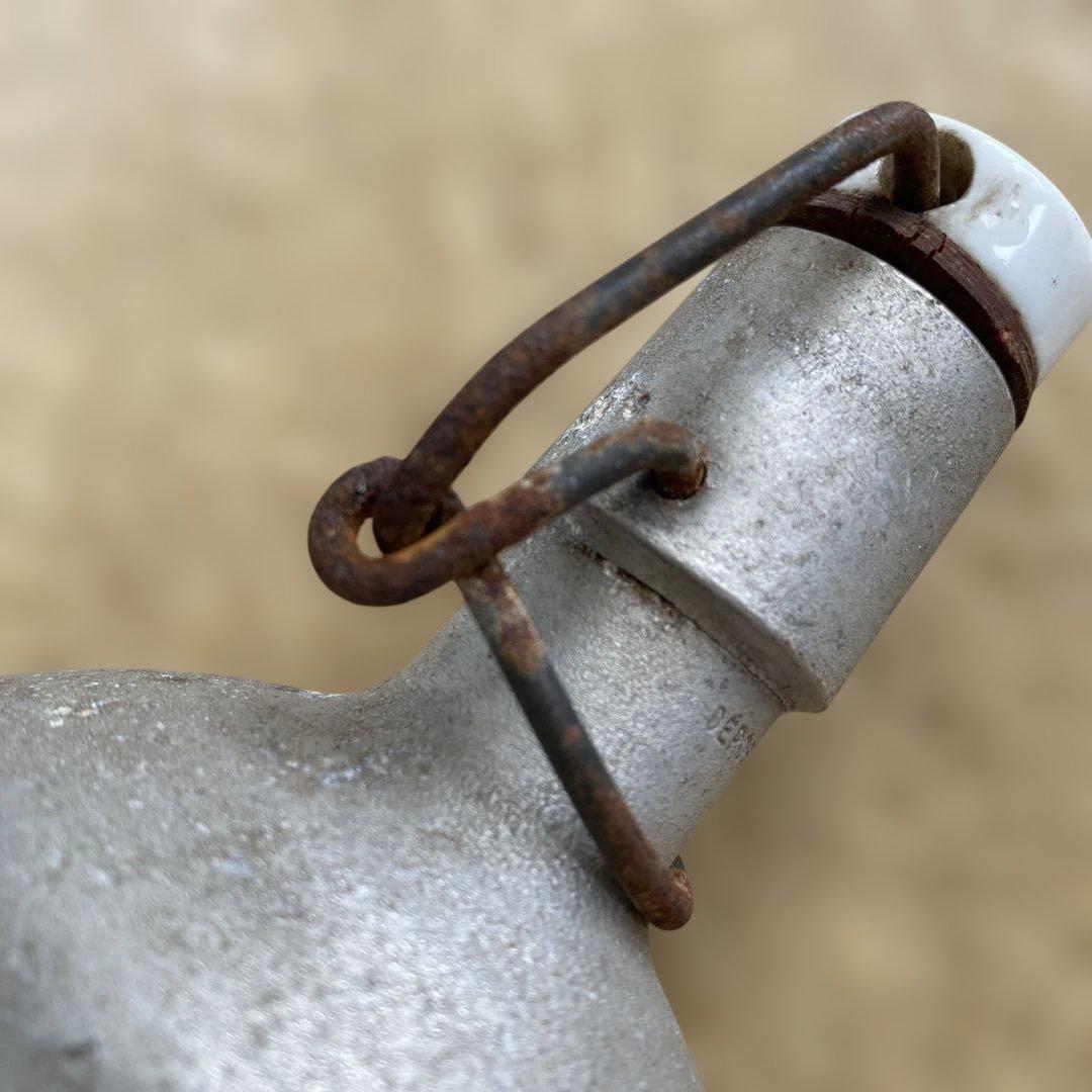 フランス　アンティーク　水筒　ヴィンテージ金属ボトル