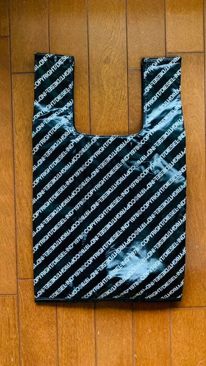 値下中◆突然の雨にも◎【新品未使用】DIESEL リピートロゴ ショッパーバッグ