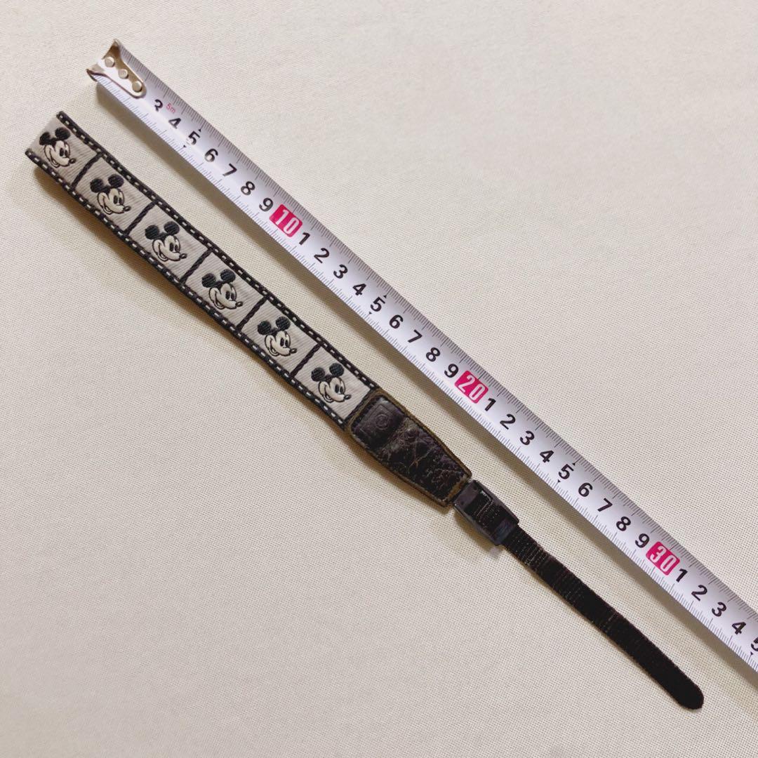 【約40年前】カメラのストラップ【ミッキー】