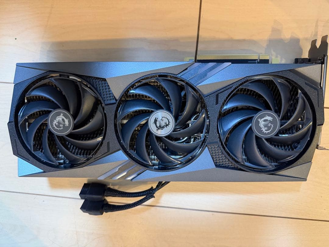 【美品】MSI GeForce RTX 4070 Gaming X Trio