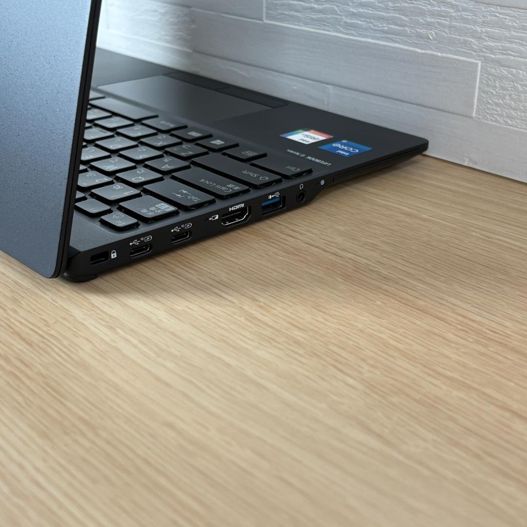 富士通　11世代i5　ノートパソコン　Windows11　オフィス付き　17