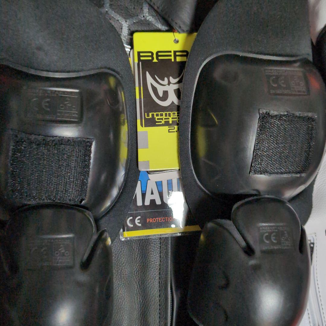 新品　ベリック　レザージャケット　52サイズ　黒／白／赤　LL　BERIK