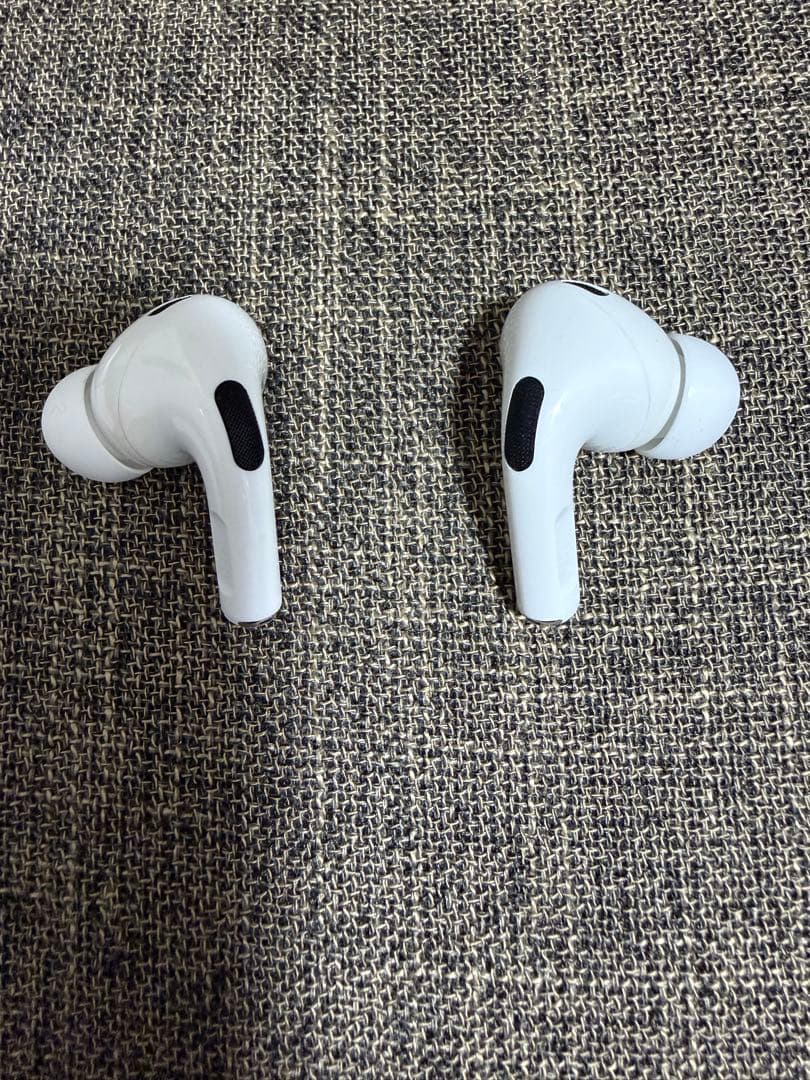 イヤホン AirPods Pro 2 MTJV3J/A