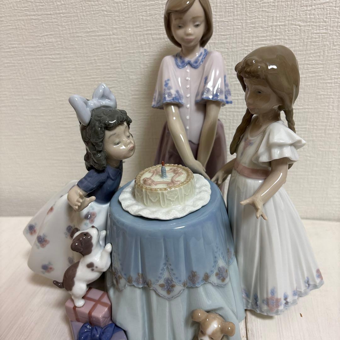 リヤドロLLADRO「バースデーケーキ」　　　新品！ 元箱付き！