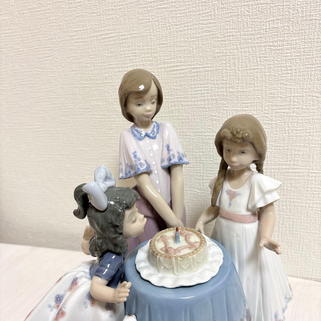 リヤドロLLADRO「バースデーケーキ」　　　新品！ 元箱付き！